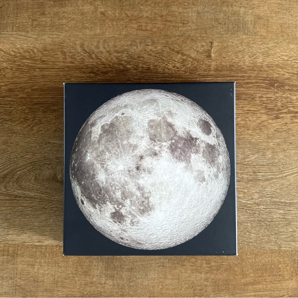 Four Point Puzzles - The Moon 1000 piece puzzle